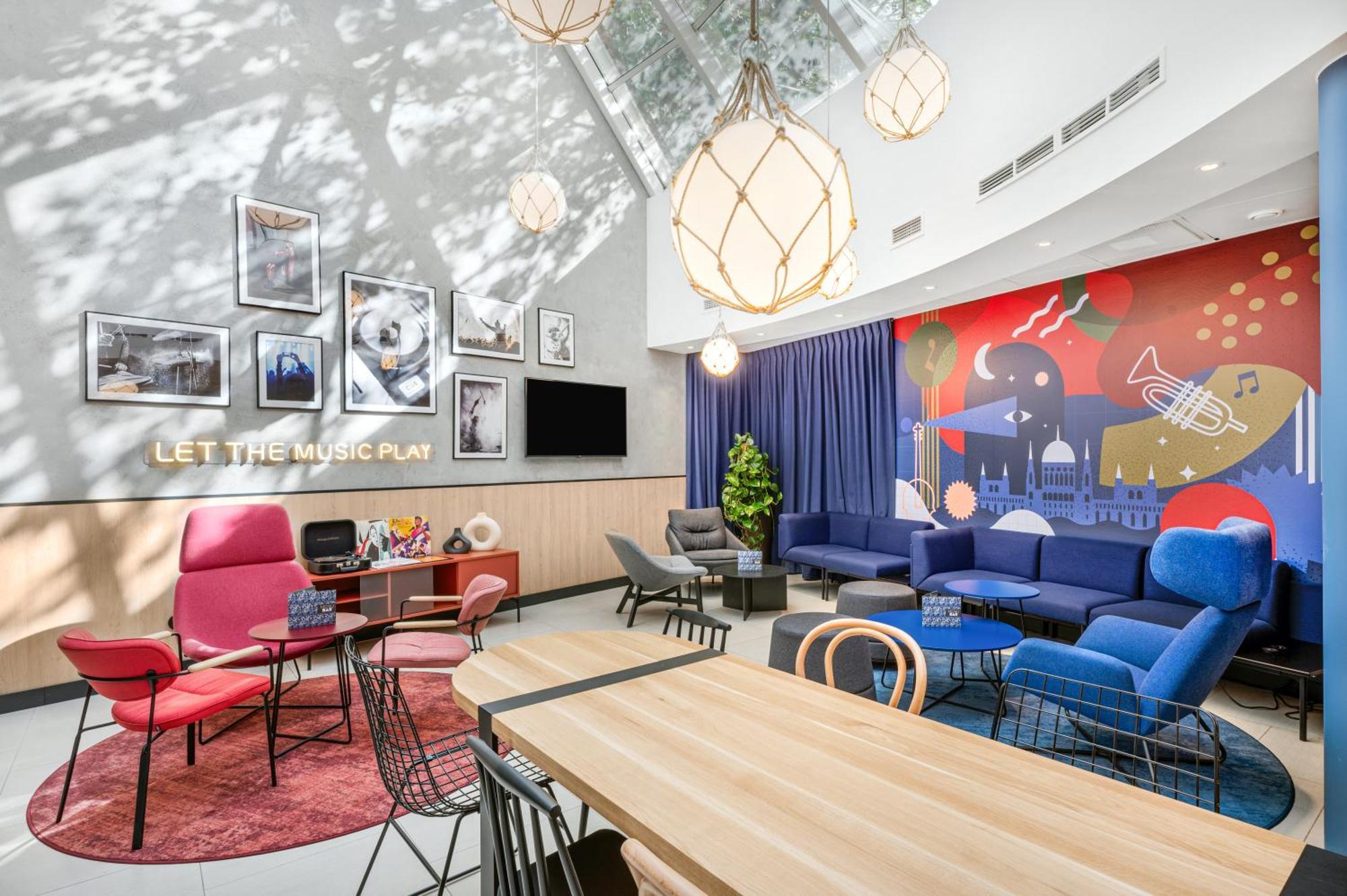 Ibis Budapest Centrum Exterior foto